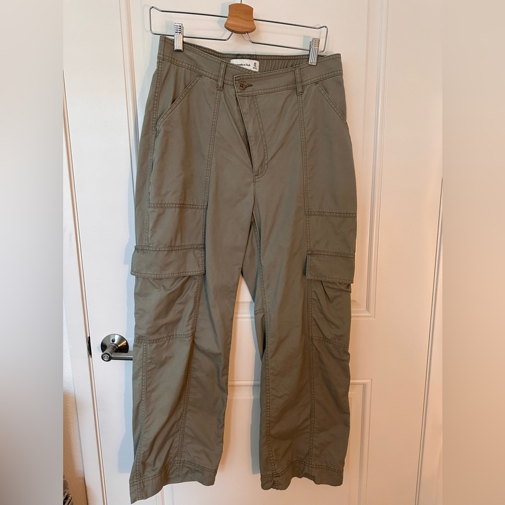 Abercrombie Crossover Cargo Pants Olive